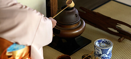 金沢最古の茶室でお茶会